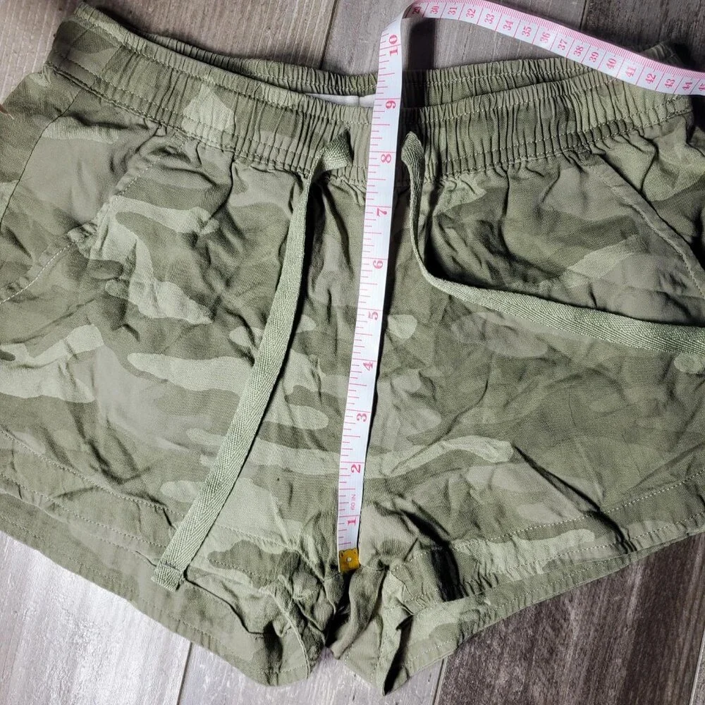SO Camouflage 100% Rayon Elastic Waist Drawstring Shorts with Pockets XS NWOT - Picture 11 of 12